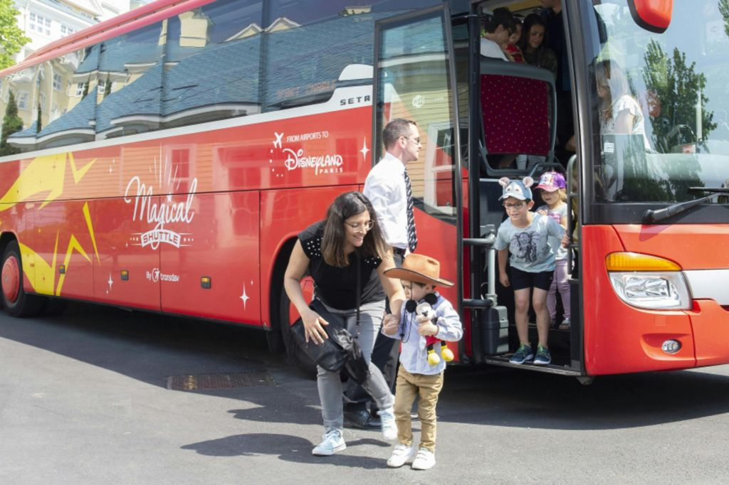 Shuttle Service between Orly Airport and Disneyland Paris