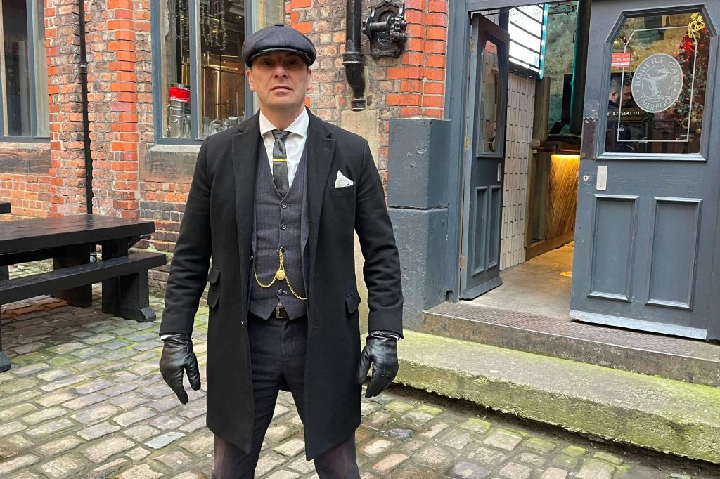 Liverpool City Centre: Peaky Blinders Walking Tour