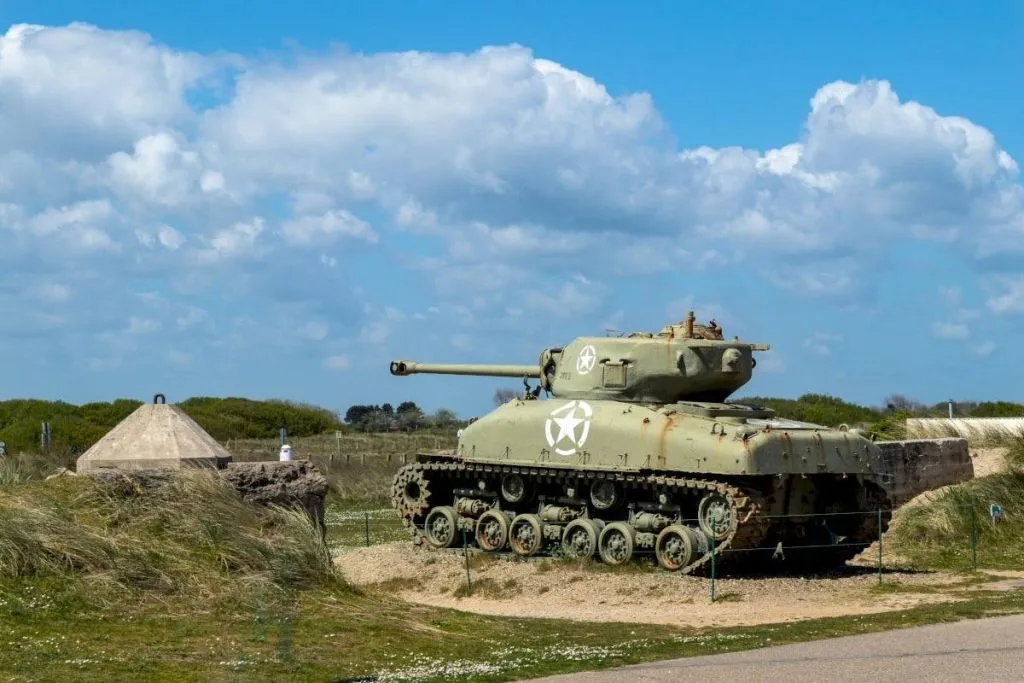 D-Day Tour: Utah & Omaha Beaches, Sainte-Mère-Église, Pointe du Hoc & US Cemetery
