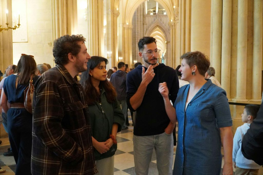 Notre Dame Cathedral: Guided Tour with Standard Public Entry