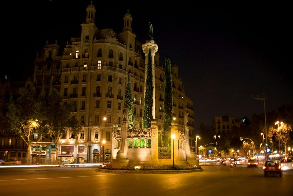 Barcelona: Night Tour