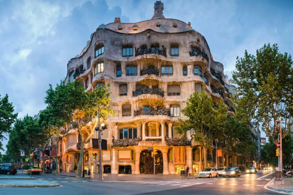 Barcelona: Night Tour