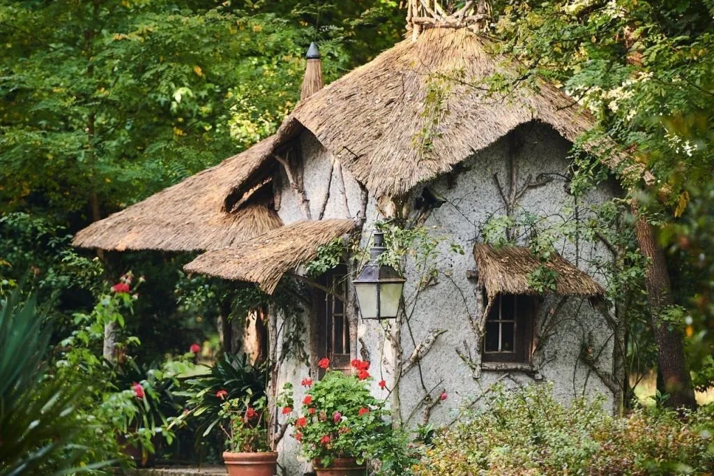 Quinta da Aveleda: Enchanted Gardens & Green Wine Experience