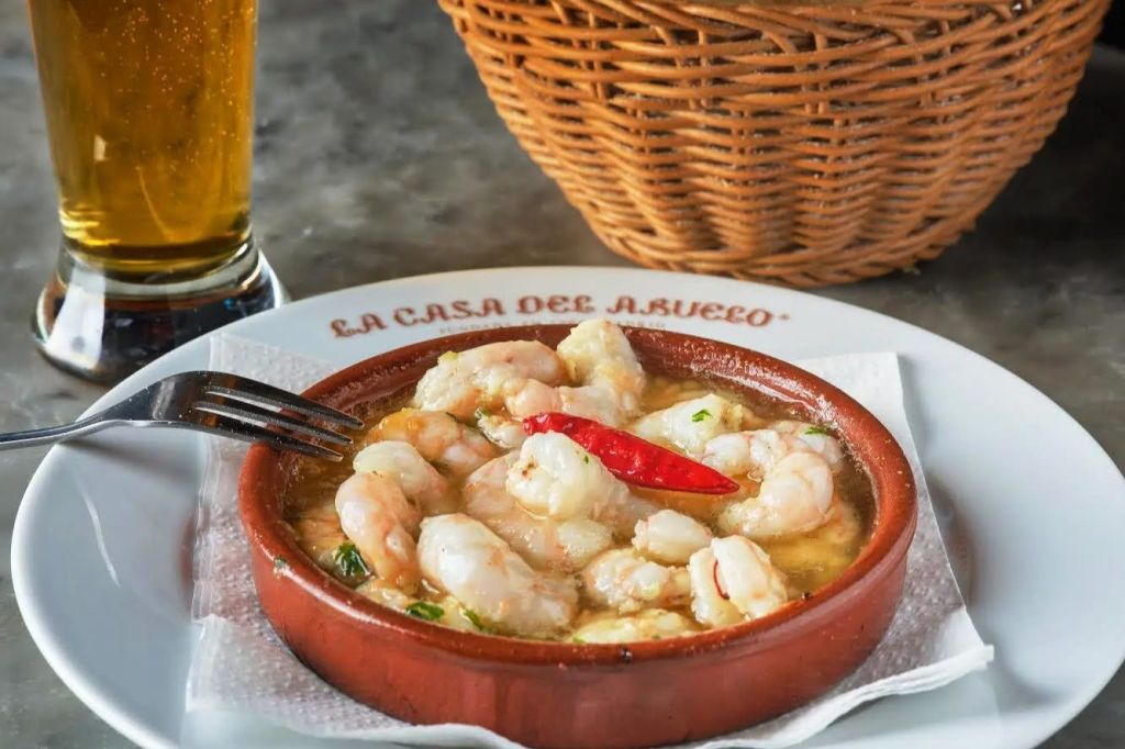 Madrid: Self-Guided Tapas Tour