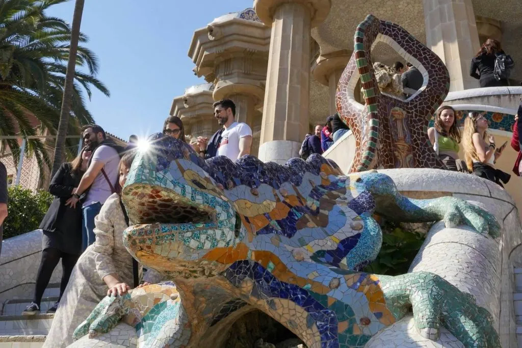 Park Güell & Sagrada Familia: Fast Track Ticket + Guided Tour