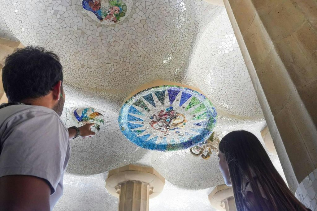Park Güell & Sagrada Familia: Fast Track Ticket + Guided Tour
