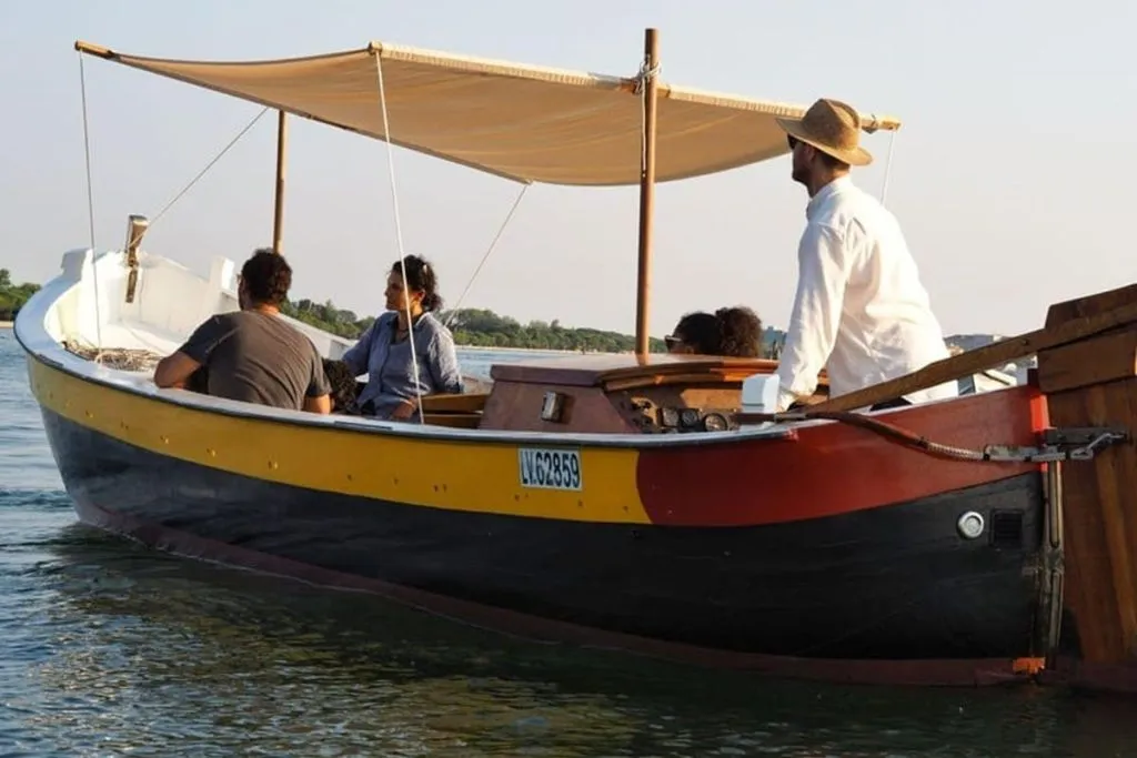 Murano, Burano e Torcello: Tour delle isole in barca tradizionale