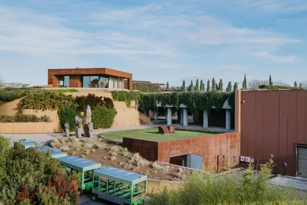 Barcelona: Guided Familia Torres Winery Tour + Tastings