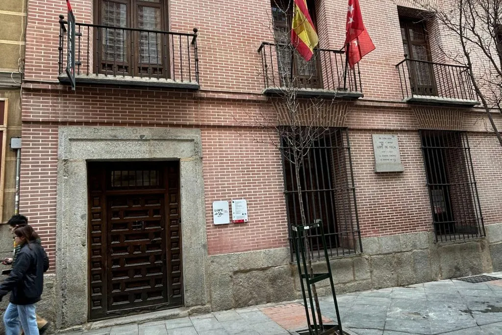 Barrio de las Letras Madrid: Guided Walking Tour
