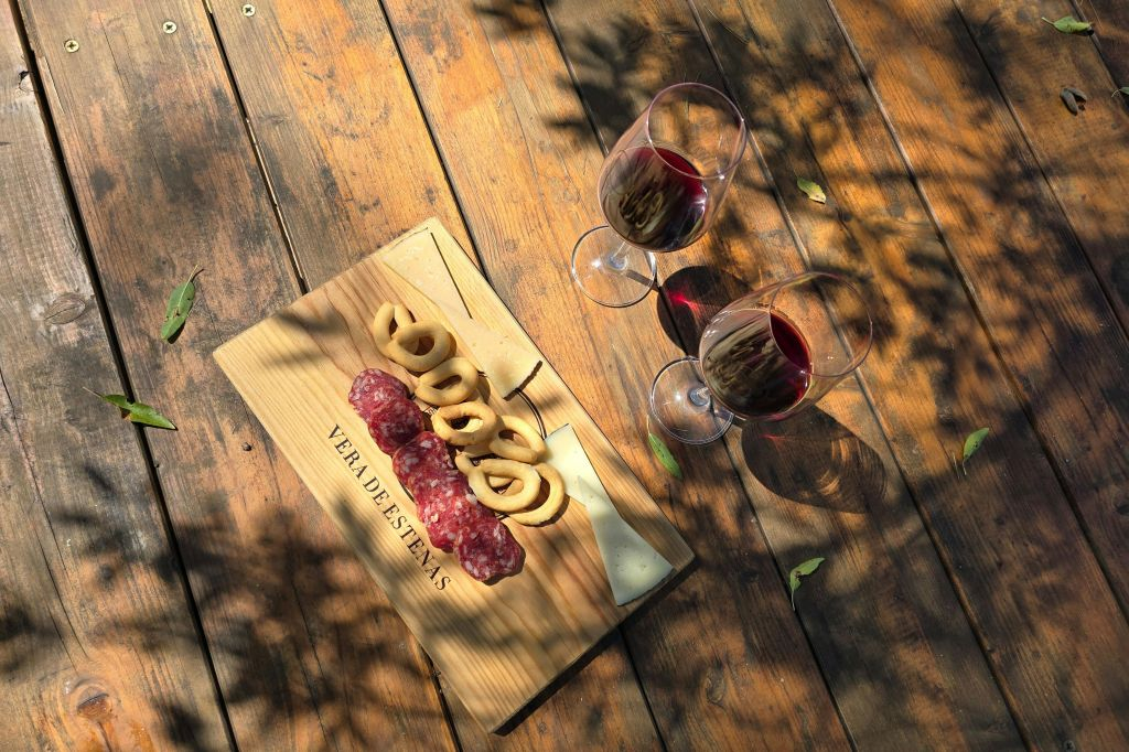 Utiel-Requena Vineyards: Guided Tour from Valencia + Wine Tasting