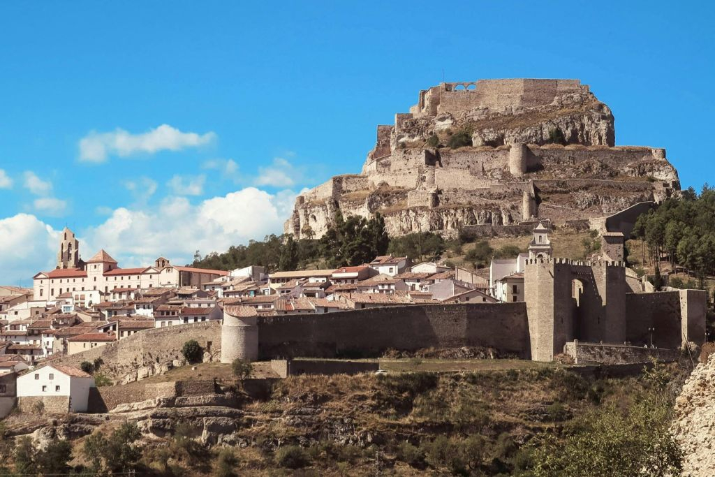 Morella & Peñíscola: Guided Day Tour from Valencia