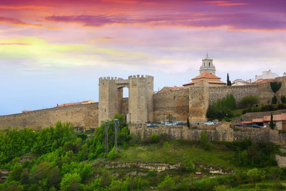 Morella & Peñíscola: Guided Day Tour from Valencia