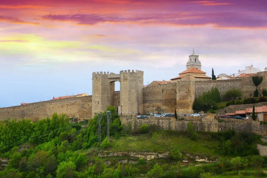 Morella & Peñíscola: Guided Day Tour from Valencia