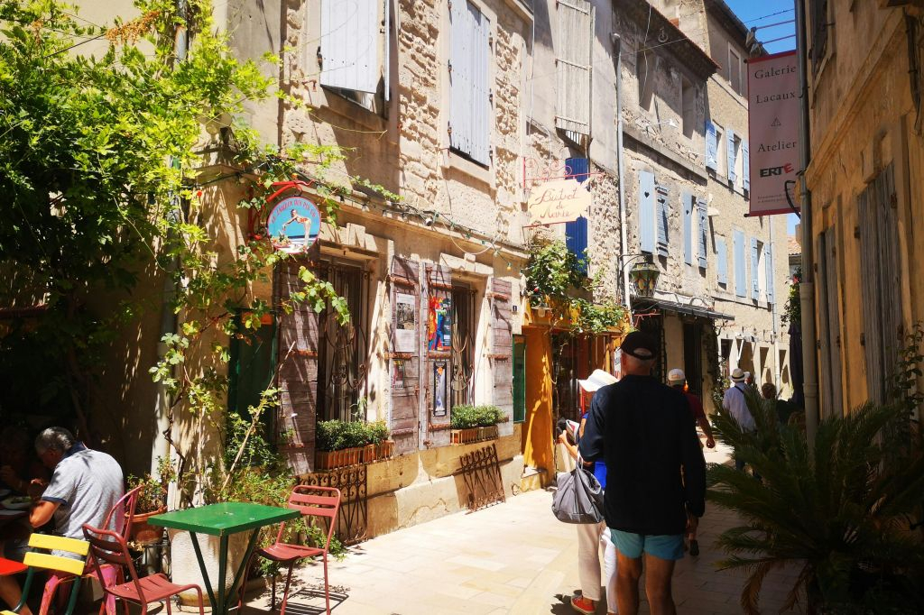 Arles, Saint Rémy & Les Baux: Cultural Tour in Provence