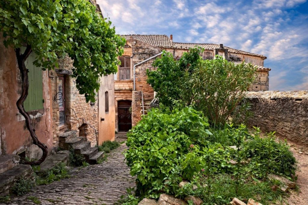 Luberon Villages: Guided Day Tour from Aix-en-Provence