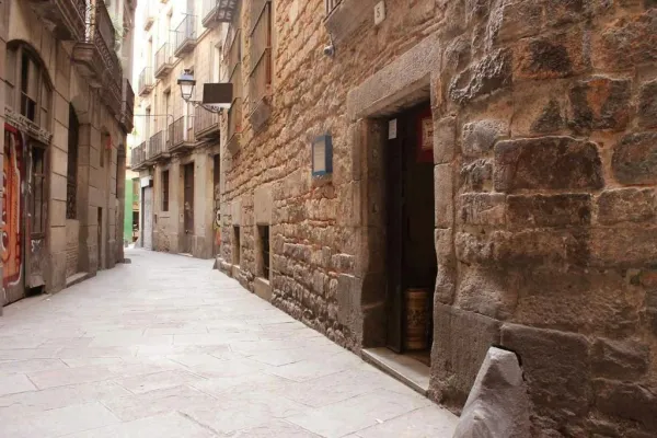Barrio Judío de Barcelona: Visita guiada + Entrada sin colas a la Sinagoga Mayor