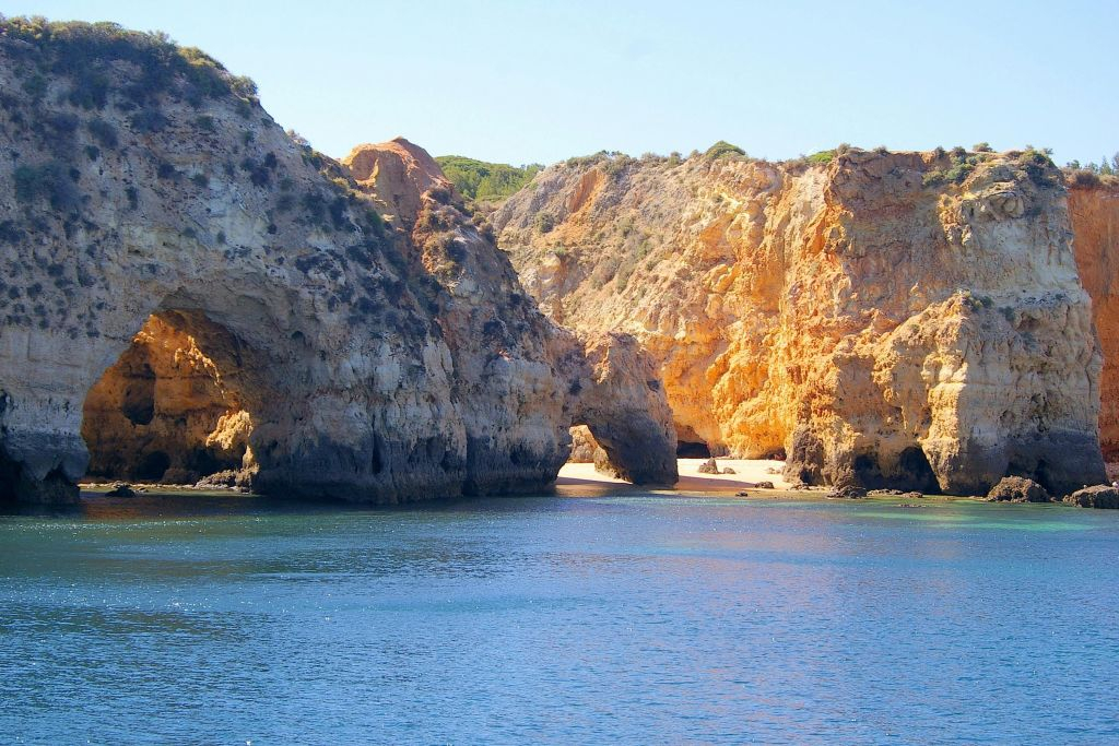 Lagos: Passeio de barco de 4 horas às Grutas do Cabo