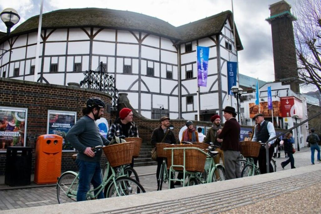London: Bike Tour to Explore Hidden Gems