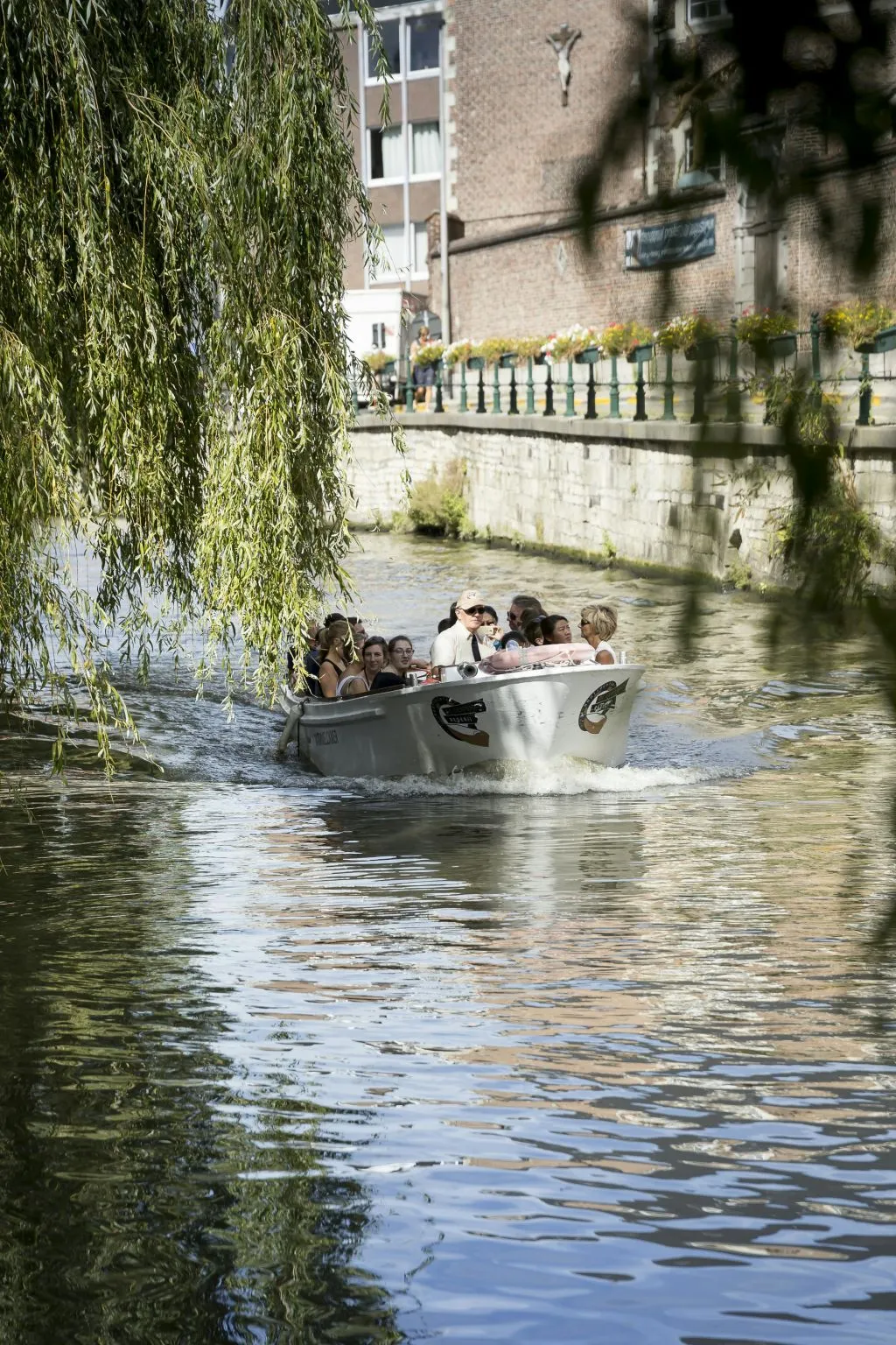 Visite guidée en bateau à travers la ville historique de Gand