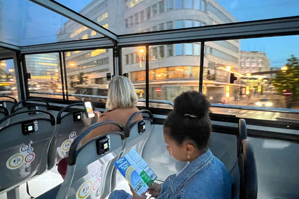 Tootbus Brussels: Before Night Electric Bus Tour