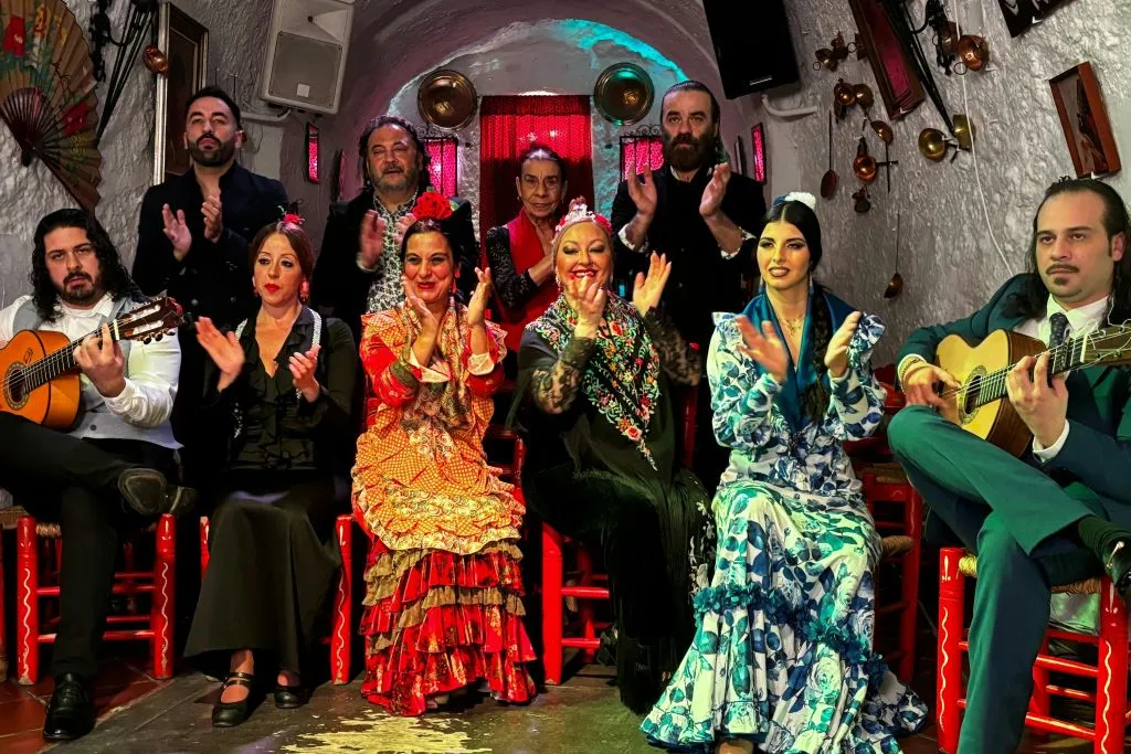 Flamenco en las Cuevas del Sacromonte Los Tarantos