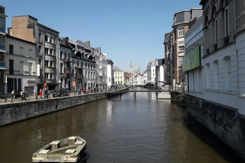 Ghent: City Tour and Beer Tasting + Canal Cruise