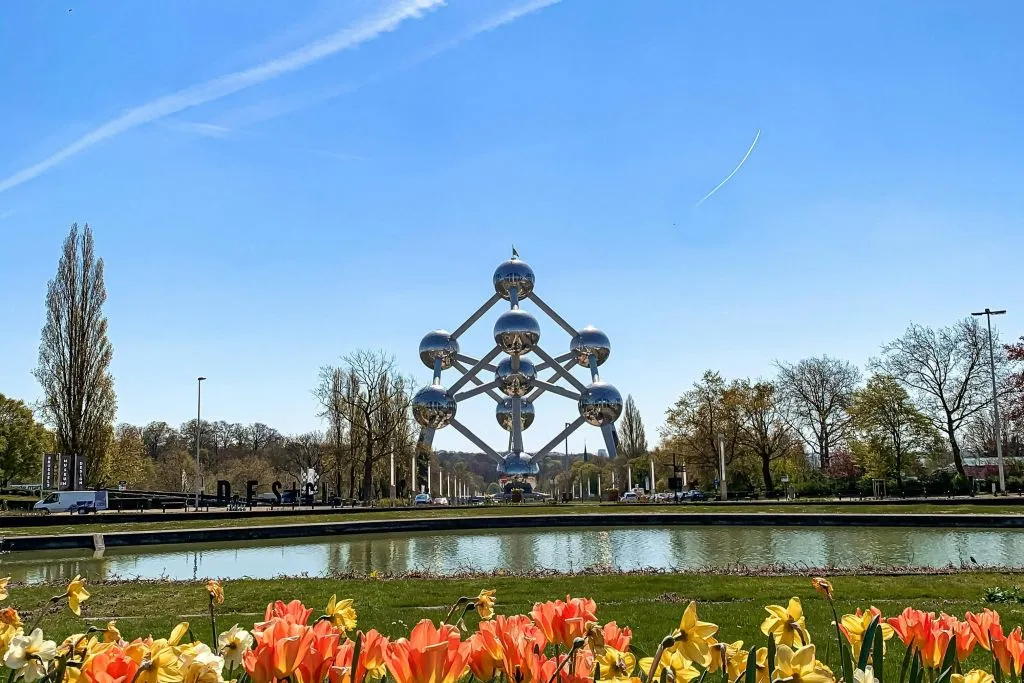 Bruxelles : Visite guidée à pied et en bus