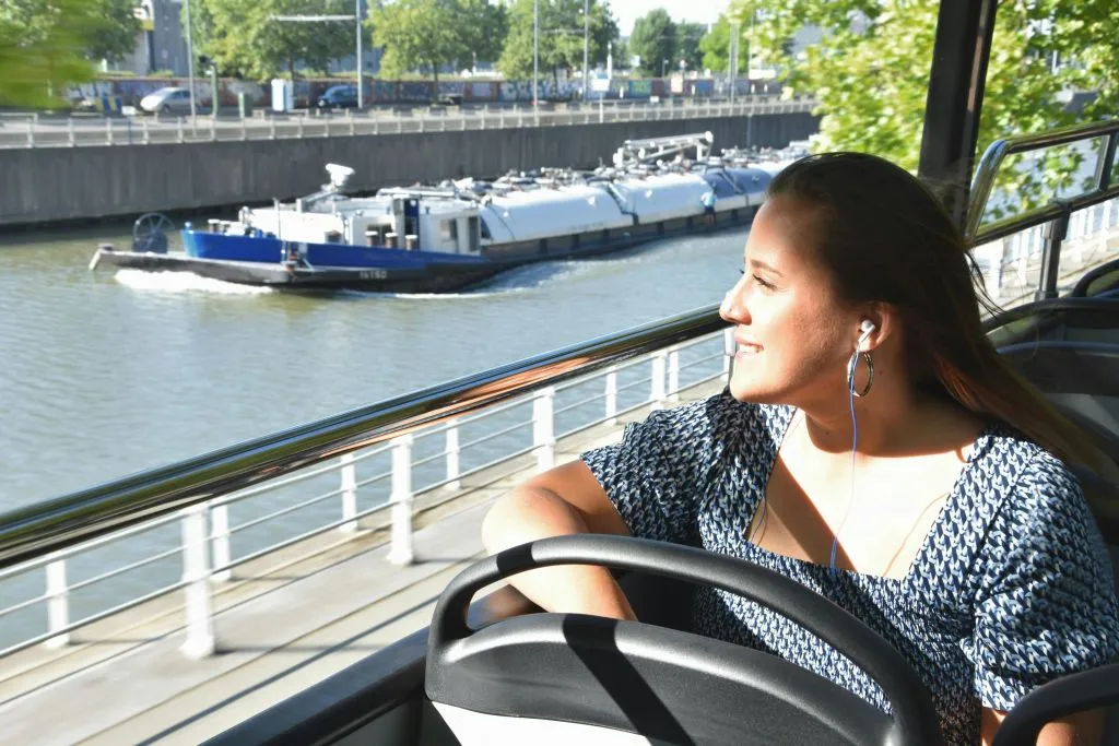 Tootbus Bruxelas: Passeio de ônibus elétrico hop-on hop-off + Mundo da cerveja belga