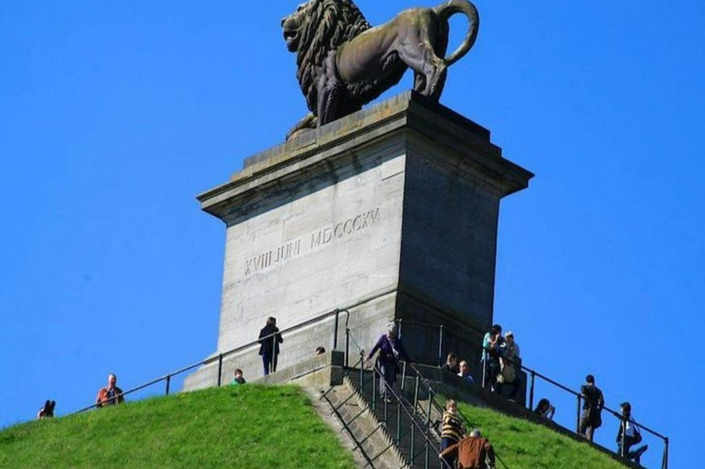 Bruxelas: Visita guiada ao Memorial de Waterloo + traslado de ida e volta
