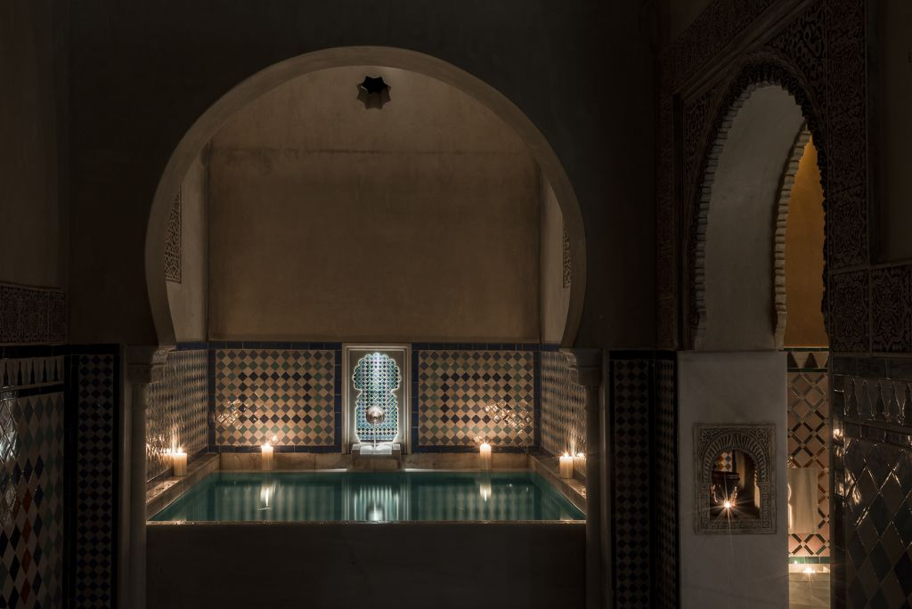 Hammam Al Ándalus Málaga + Masaje con aceites esenciales