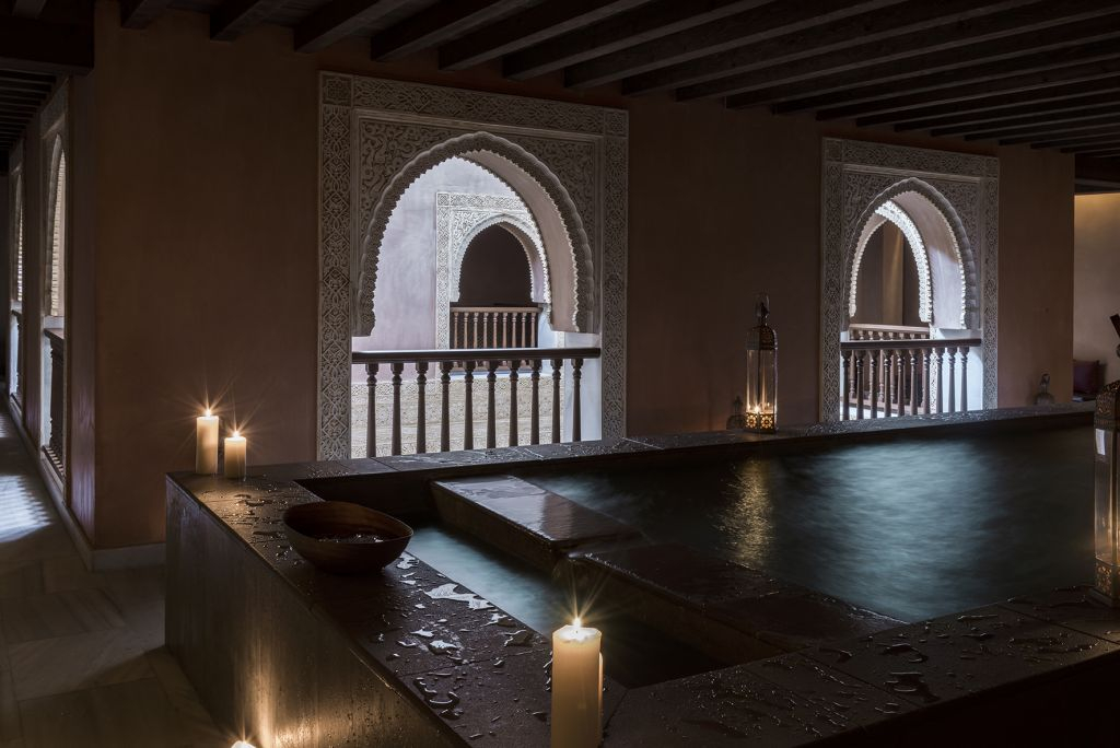 Hammam Al Ándalus Málaga + Masaje con aceites esenciales
