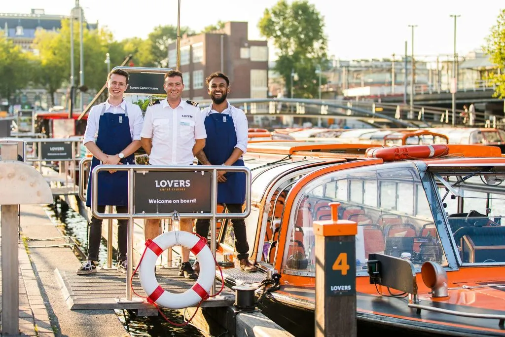Amsterdam : Croisière sur les canaux avec New York Pizza & Boissons à volonté
