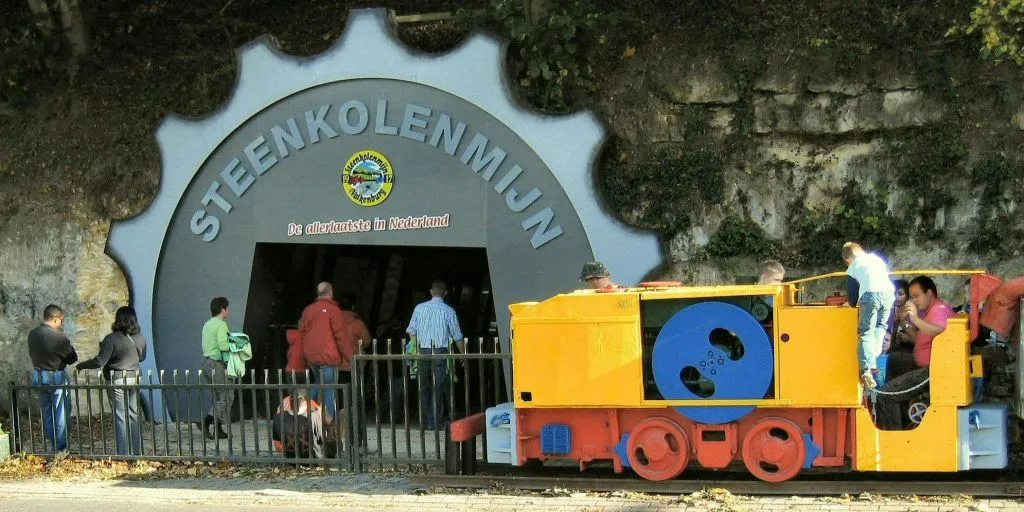 Coal Mine Valkenburg: Entry Ticket + Dutch Guided Tour