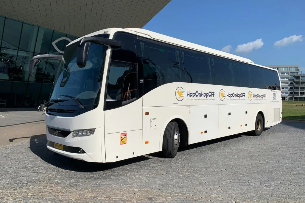 Amsterdam: Roundtrip Transfer to Keukenhof