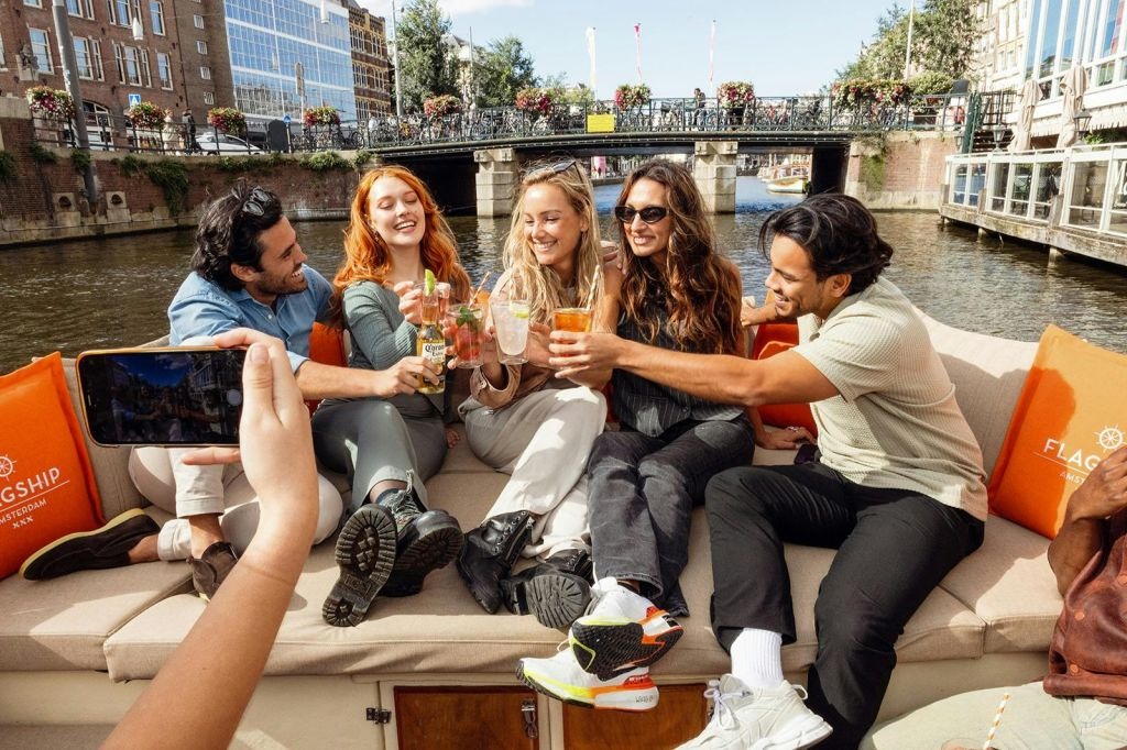 SAIL Amsterdam 2025: Open Boat Cruise with Drink