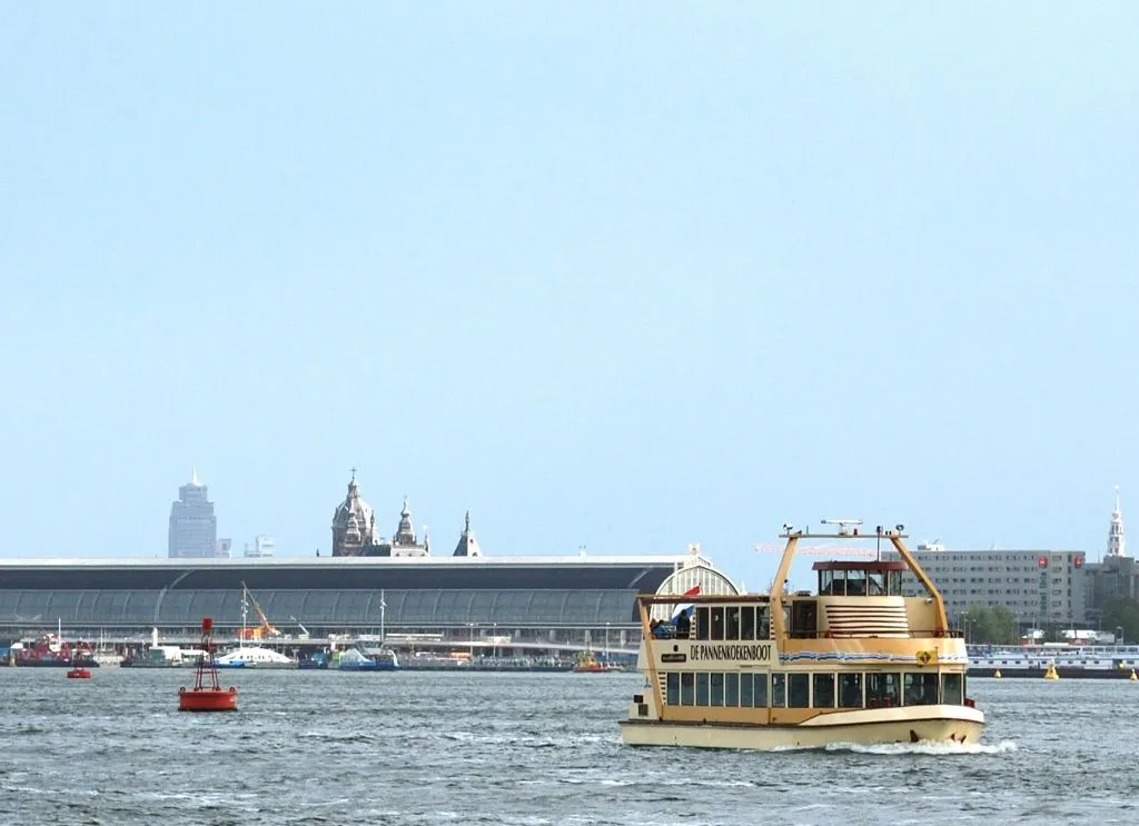 This is Holland + O barco das panquecas