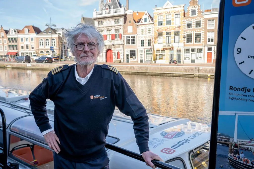 Haarlem: degustação de queijos e vinhos em um cruzeiro noturno