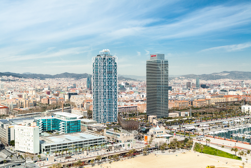 Helicopter flight over Barcelona: coast or city