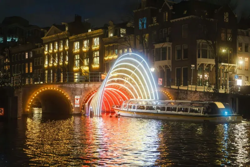 Festival des lumières d'Amsterdam : croisière en bateau couvert
