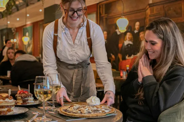 Mestres holandeses da panqueca: Panquecas e bebidas