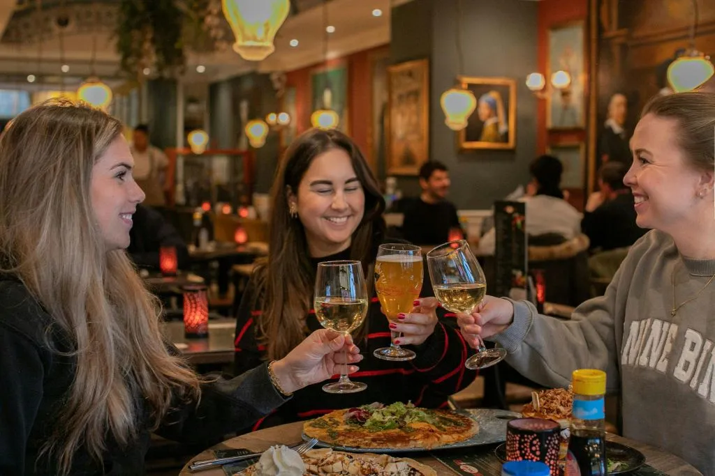 Mestres holandeses da panqueca: Panquecas e bebidas