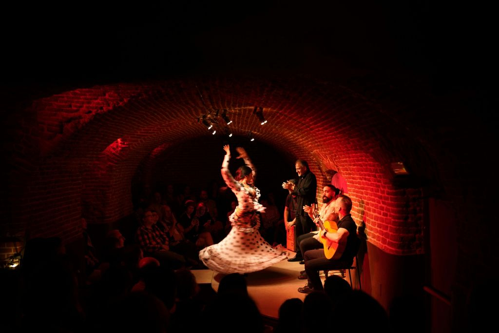 Madrid: Flamenco Show at Essential Tablao with a Drink