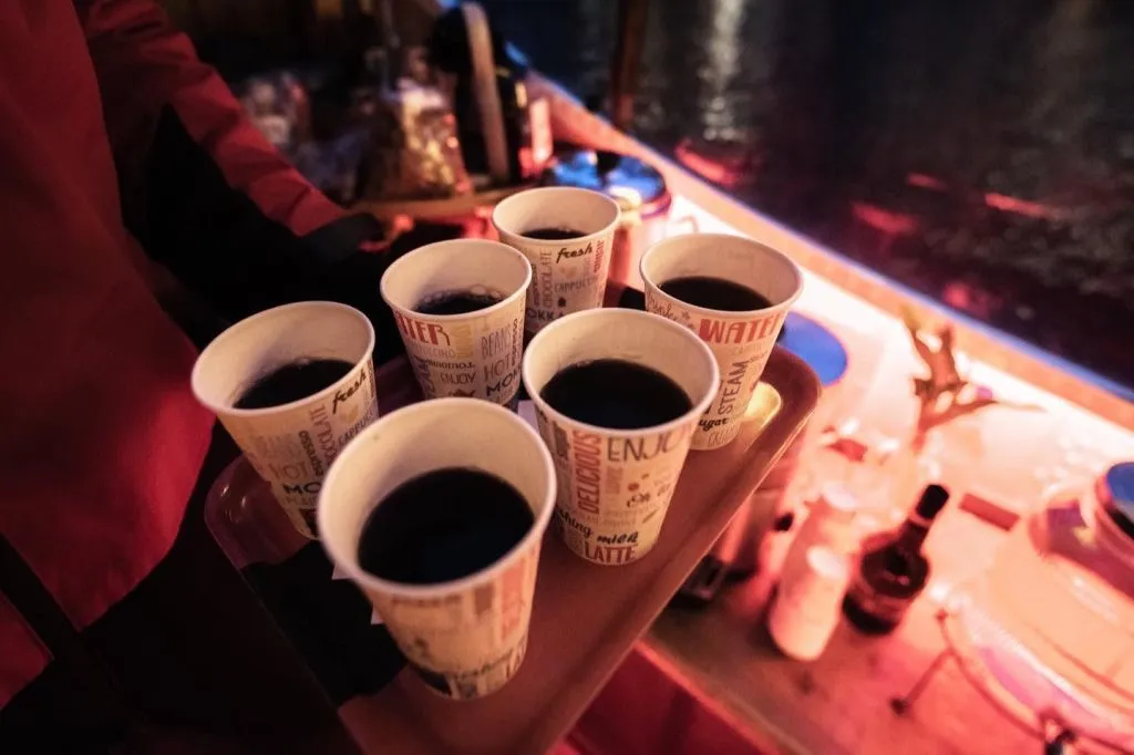Light Festival: Paseo en barco con aperitivos y Glühwein