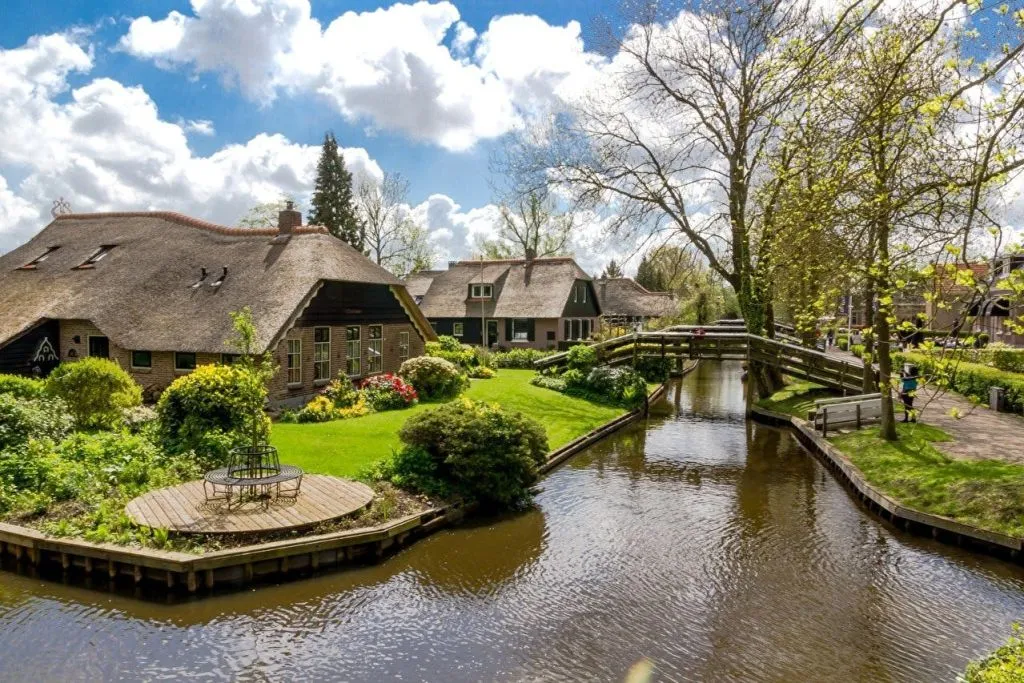 Giethoorn: Transporte + Passeio de barco