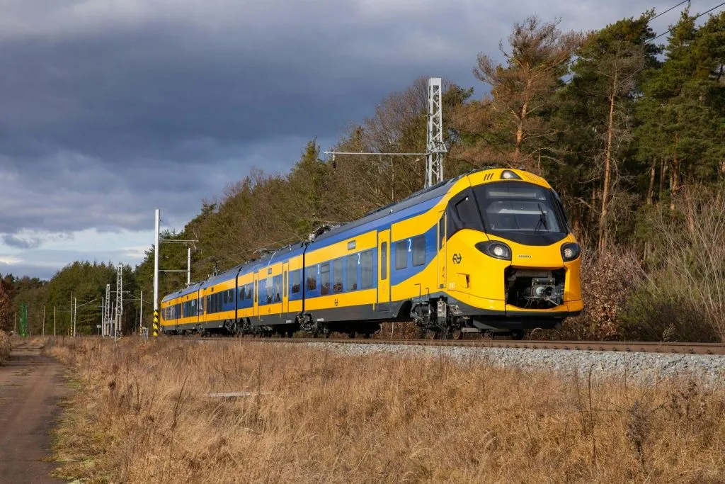 Aeroporto di Eindhoven: Trasferimento in treno e autobus da/per Amsterdam