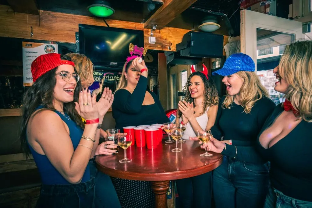 Amsterdam: Giro dei pub del Red Light District