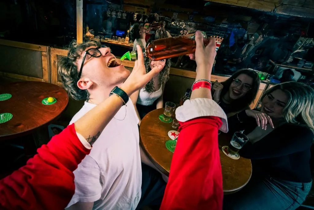Amsterdam: Giro dei pub del Red Light District
