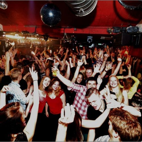 Amsterdam Nightlife & Clubs + Free Drinks