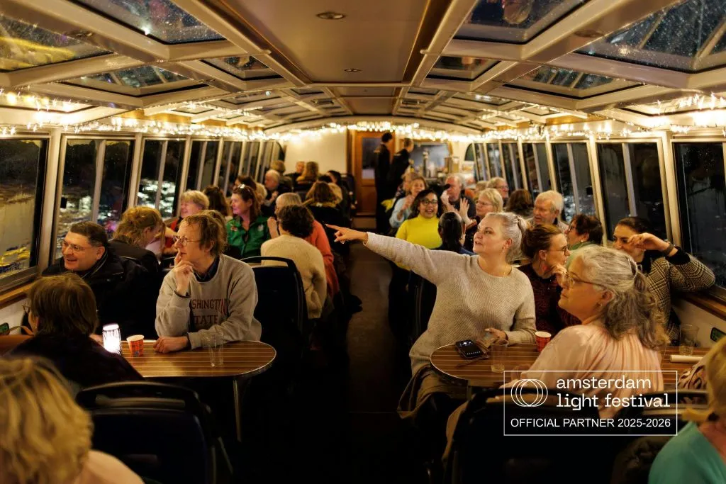 Light Festival: Croisière de la Foire de Noël
