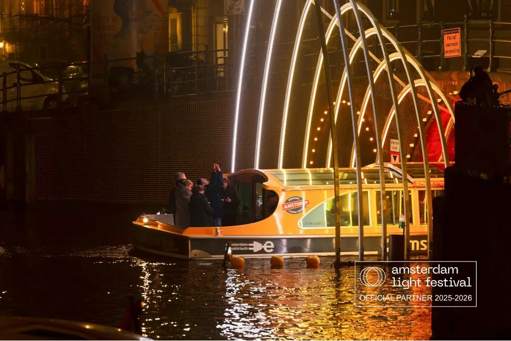 Light Festival: Croisière de la Foire de Noël